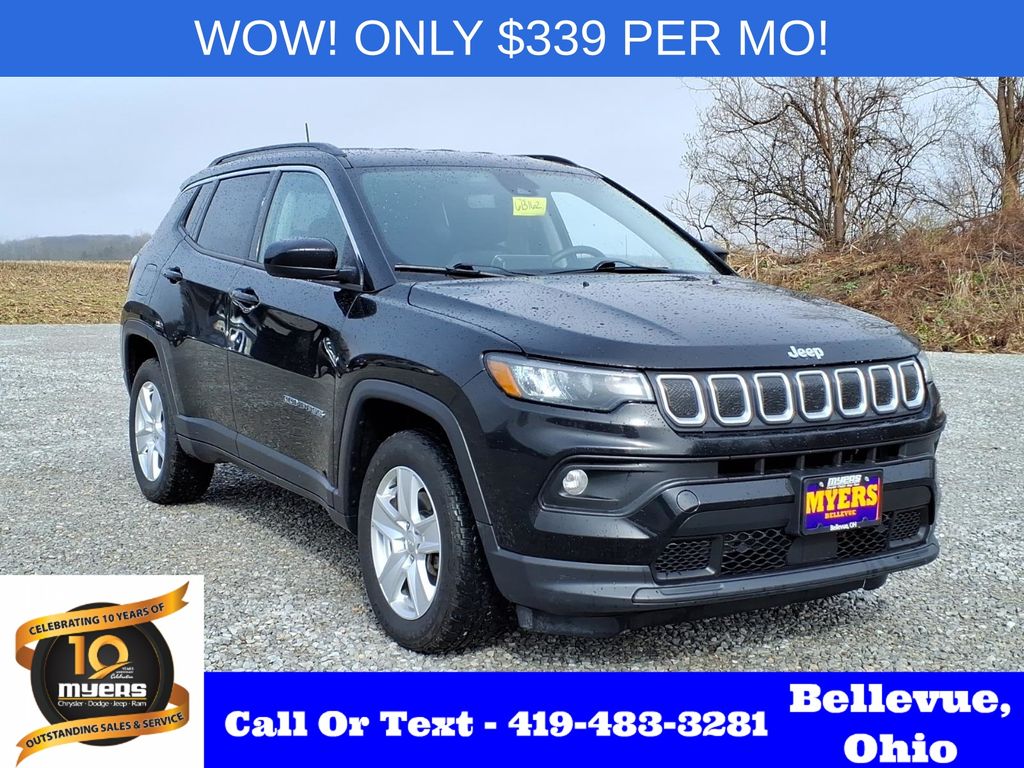 2022 Jeep Compass Latitude 4WD