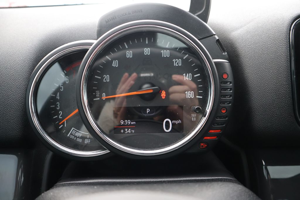 Thumbnail: 2017 MINI Cooper Countryman - 16