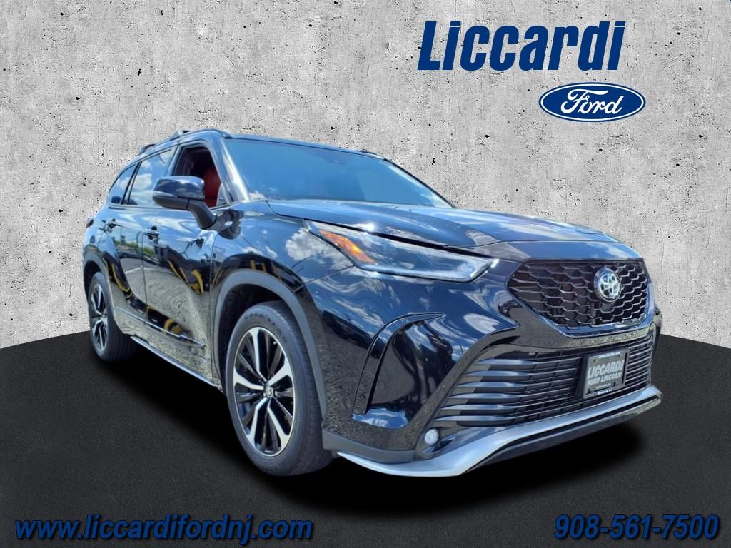 2022 Toyota Highlander XSE AWD