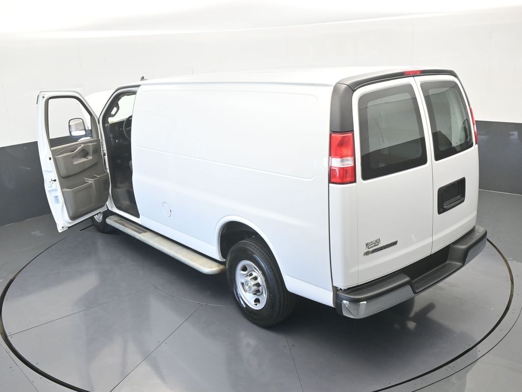 Used 2024 Summit White Chevrolet Work Van image 58