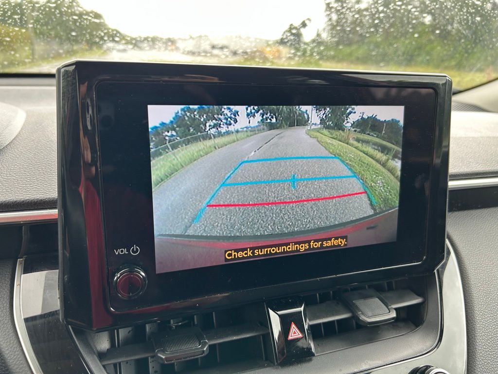 Thumbnail: 2024 Toyota Corolla Cross - 24