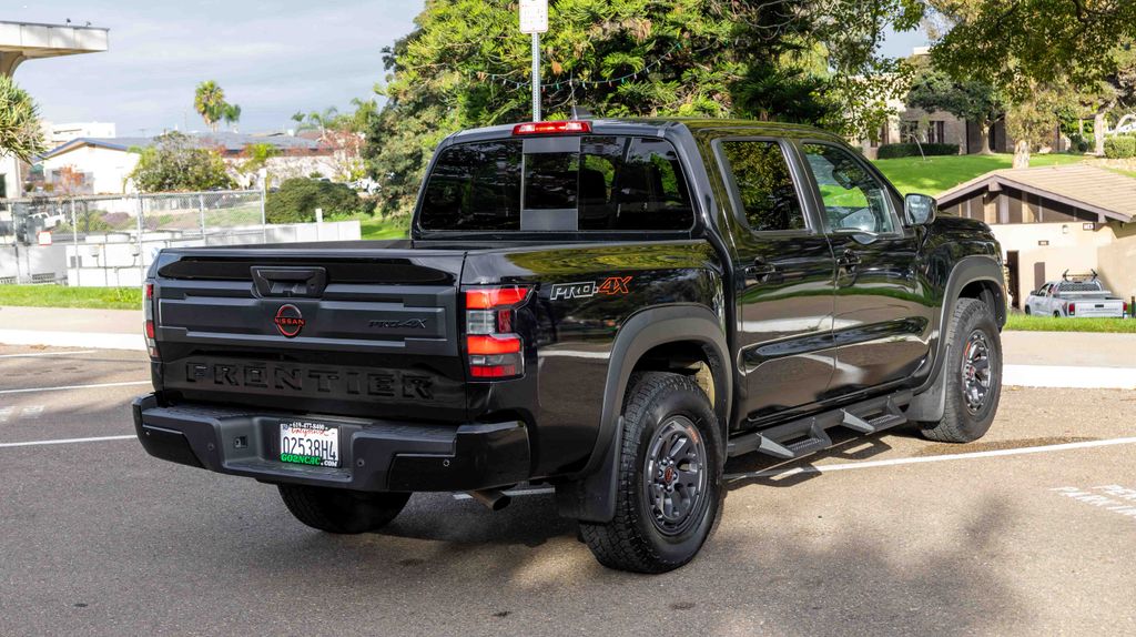 Used 2025 Nissan Frontier PRO-4X 4D Crew Cab