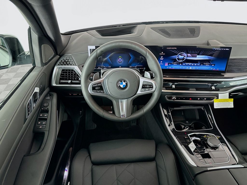 Thumbnail: 2026 BMW X5 - 19