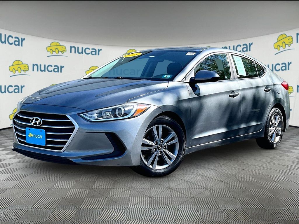 2018 Hyundai Elantra — photo 3