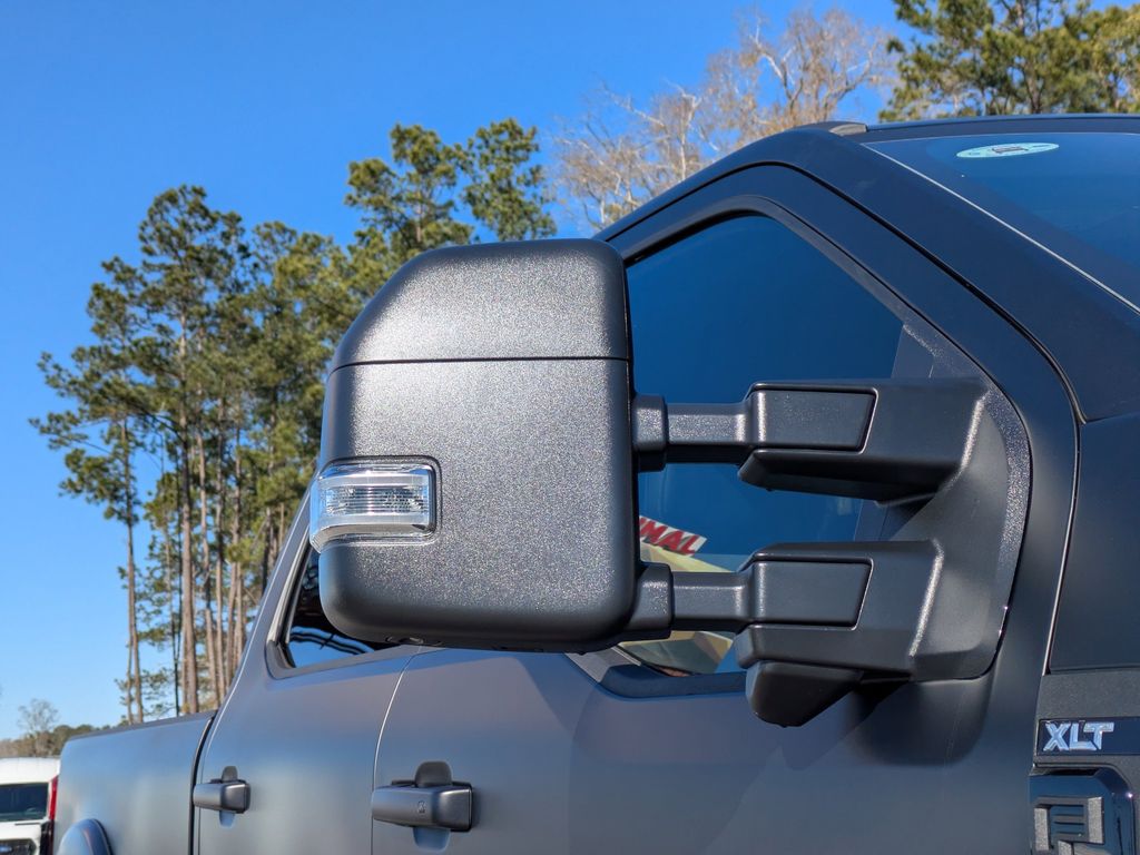 2026 Ford F-250 Super Duty XLT - Photo 12