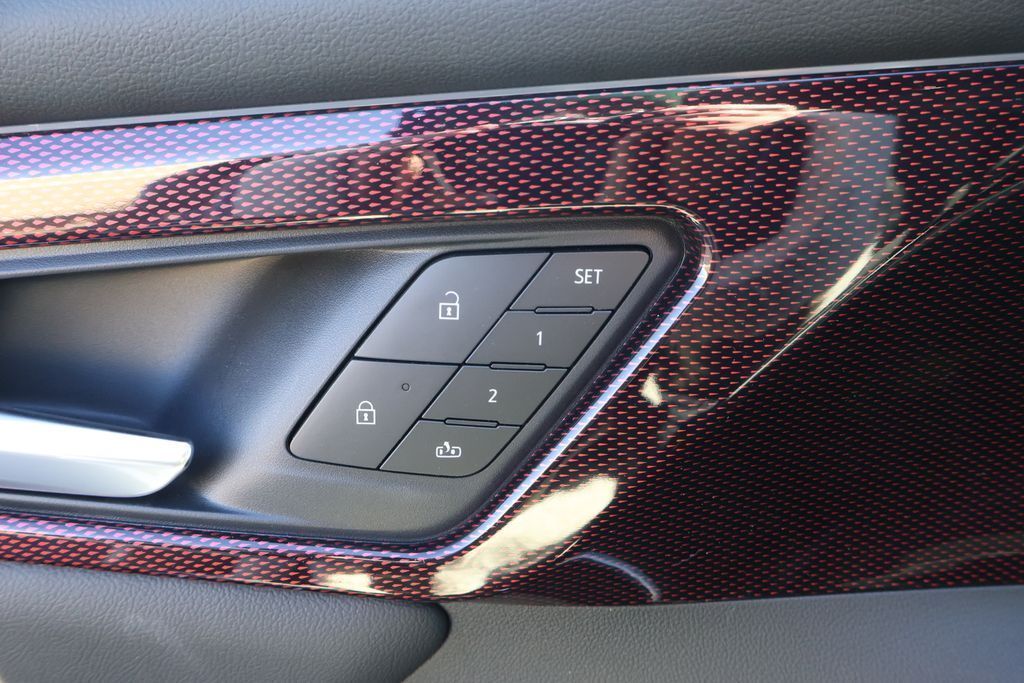 Thumbnail: 2026 Chevrolet Traverse - 18