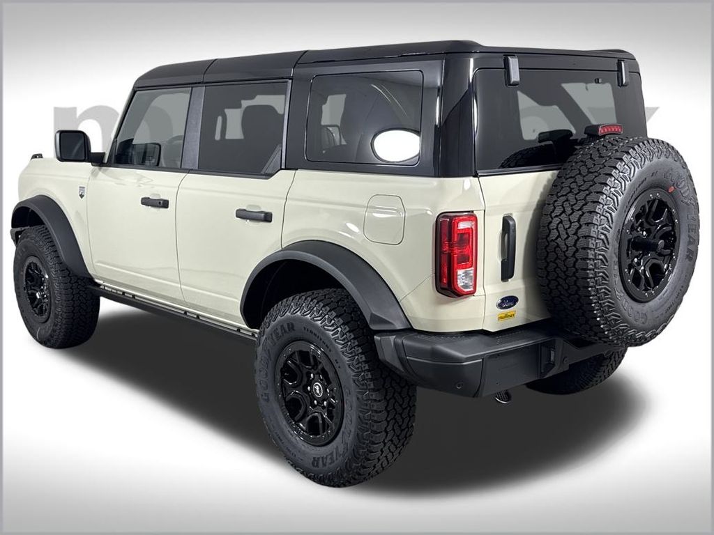 2025 Ford Bronco Big Bend photo 3