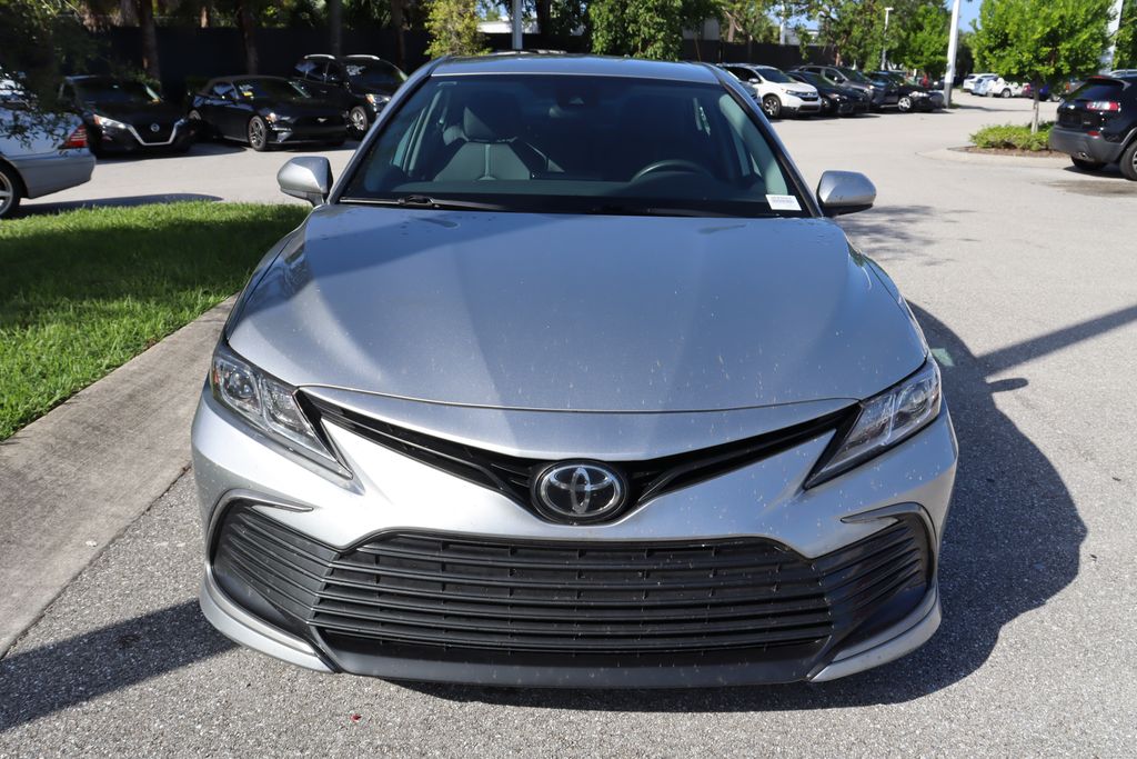 Thumbnail: 2021 Toyota Camry - 5