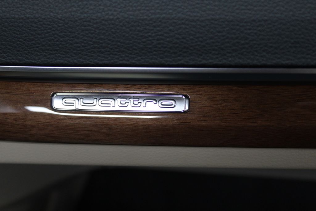 Thumbnail: 2022 Audi Q5 - 27