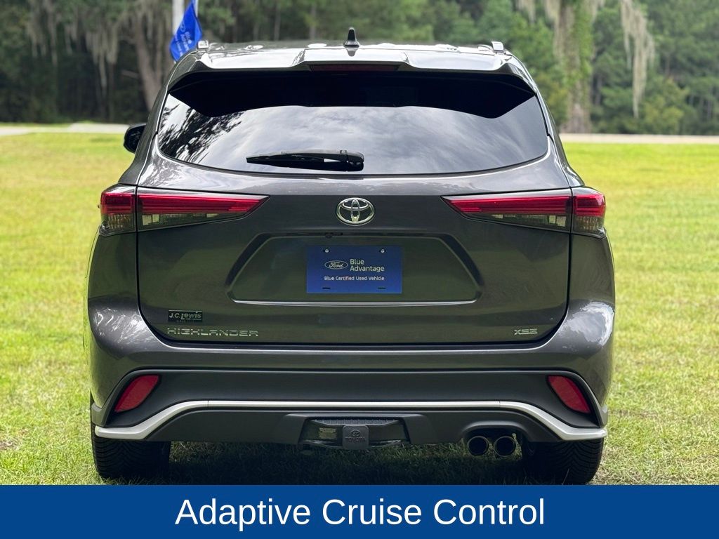 2022 Toyota Highlander XSE