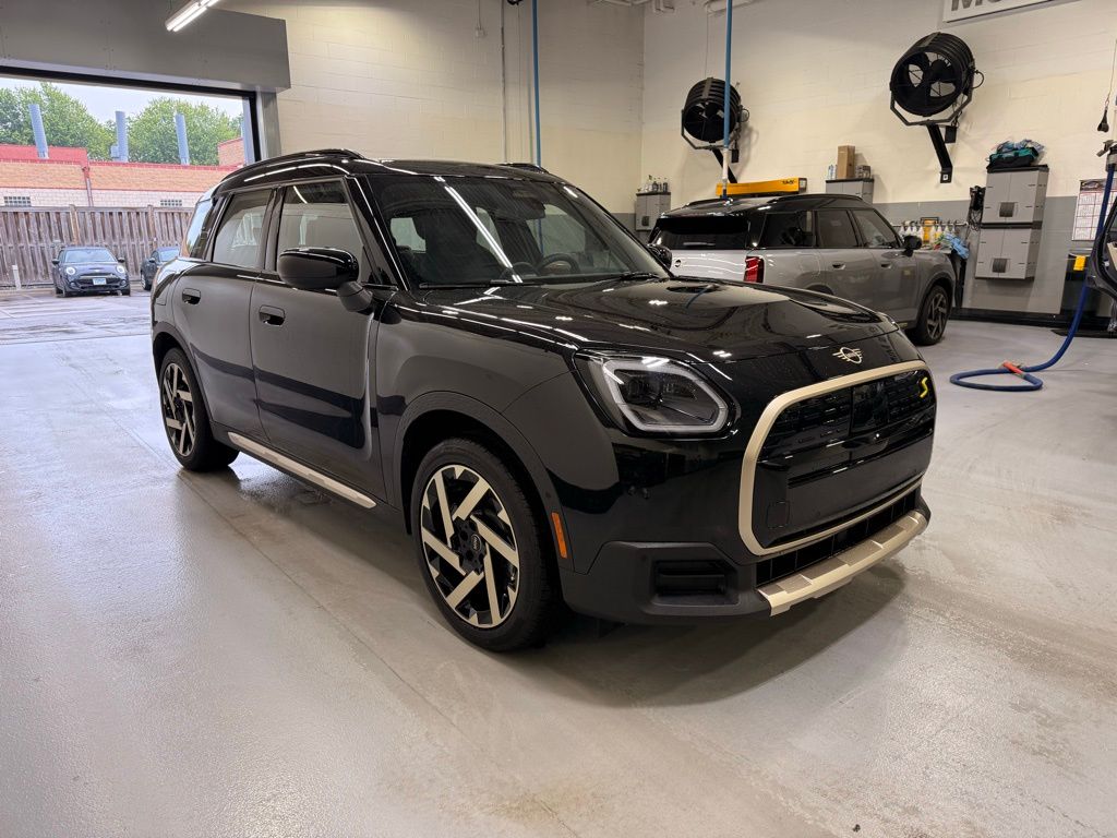2025 MINI Cooper Countryman Signature 7