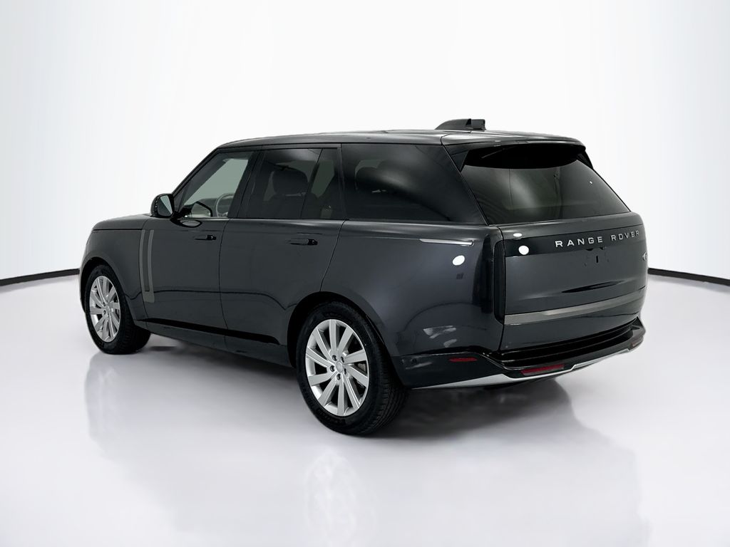 Thumbnail: 2023 Land Rover Range Rover - 7