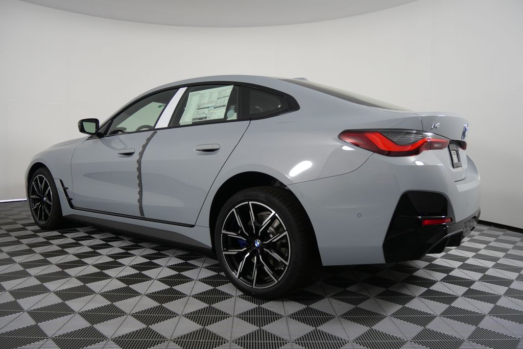 2025 BMW i4 eDrive40 19