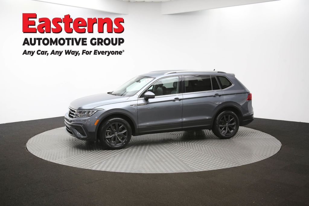 Used 2024 Gray Volkswagen 2.0T SE image 59