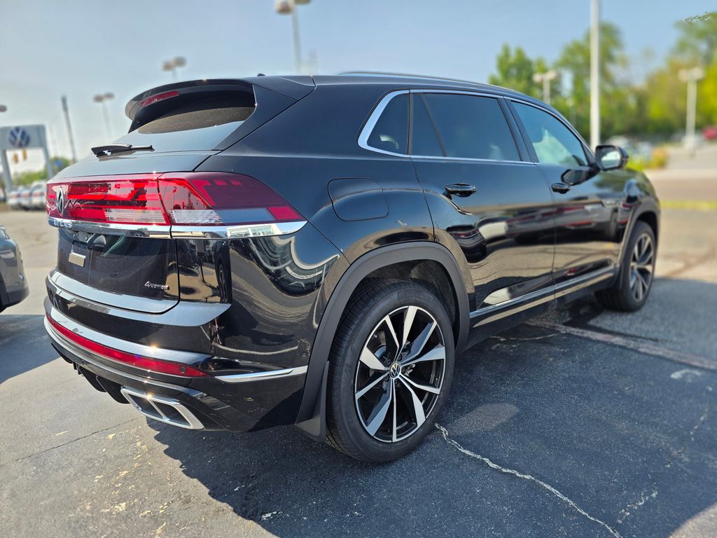 2026 Volkswagen Atlas Cross Sport 2.0T SEL Premium R-Line - 4
