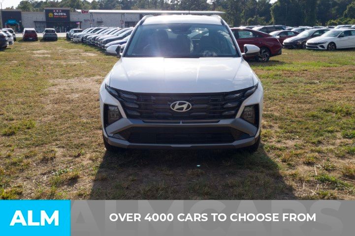 Used 2026 White Hyundai SEL image 2