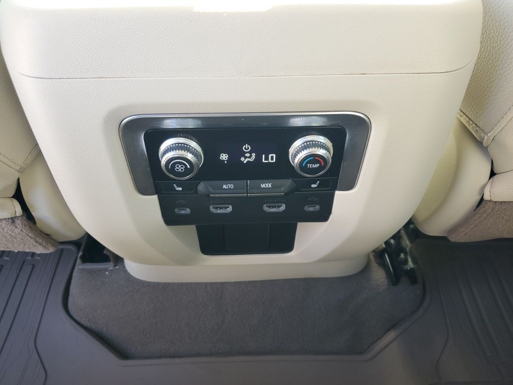 Used Car 2021 Gmc Yukon Xl  Denali For Sale Under $60,000 In Austin, Texas