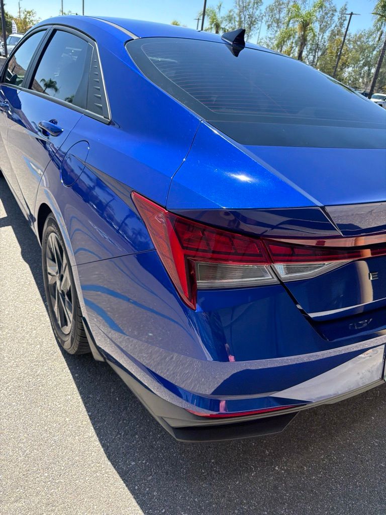 Certified Used 2023 Blue Hyundai Blue image 18