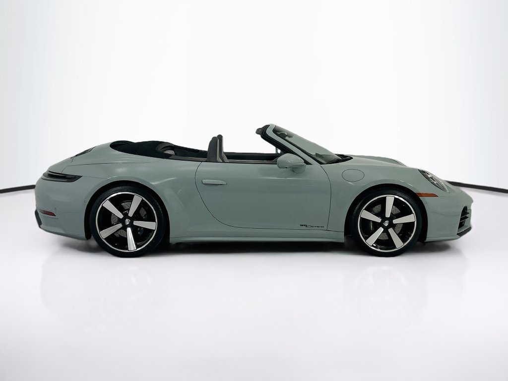Thumbnail: 2025 Porsche 911 - 8