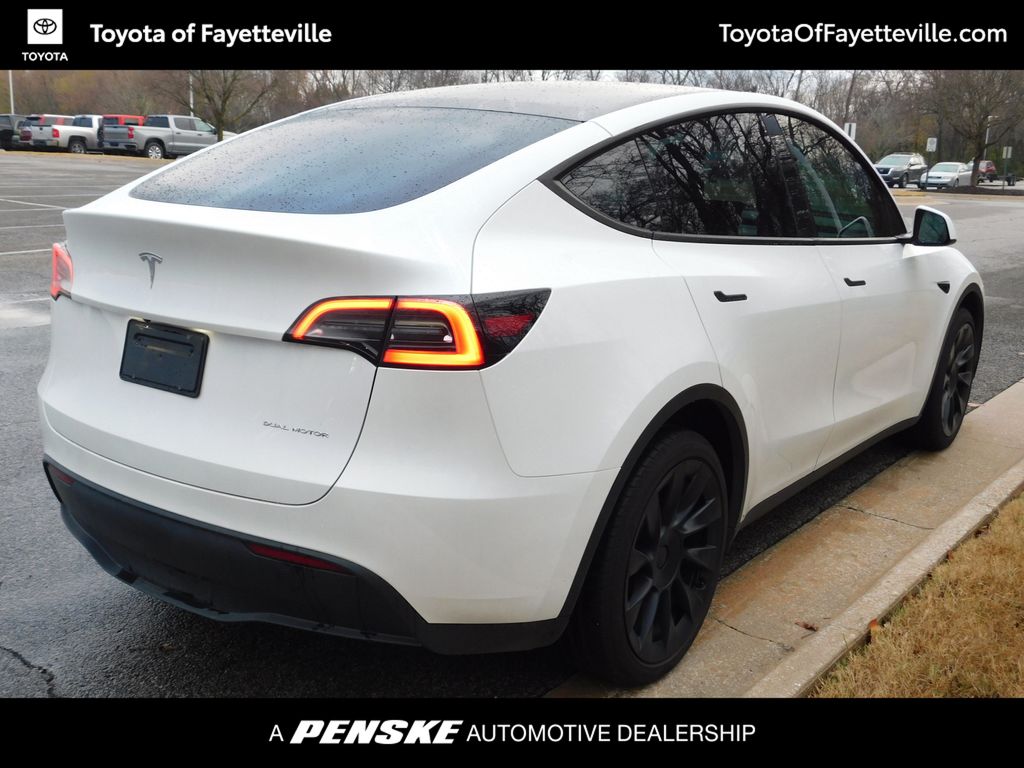 Thumbnail: 2023 Tesla Model Y - 4