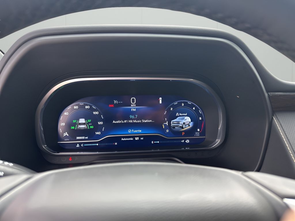 Used Car 2023 Chevrolet Suburban  Premier For Sale Under $60,000 In Austin, Texas