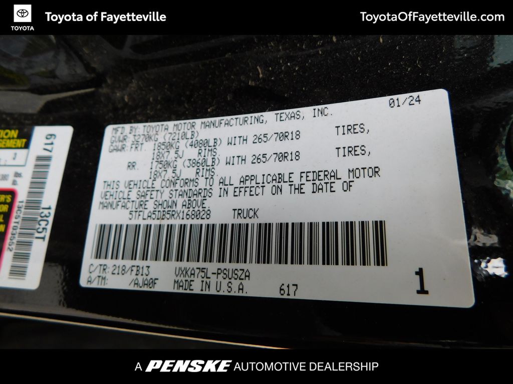 Thumbnail: 2024 Toyota Tundra - 9