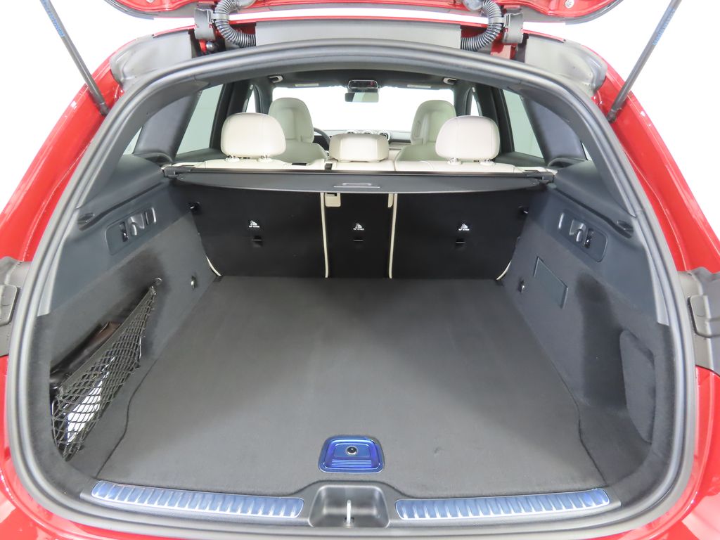 Thumbnail: 2026 Mercedes-Benz GLC - 28