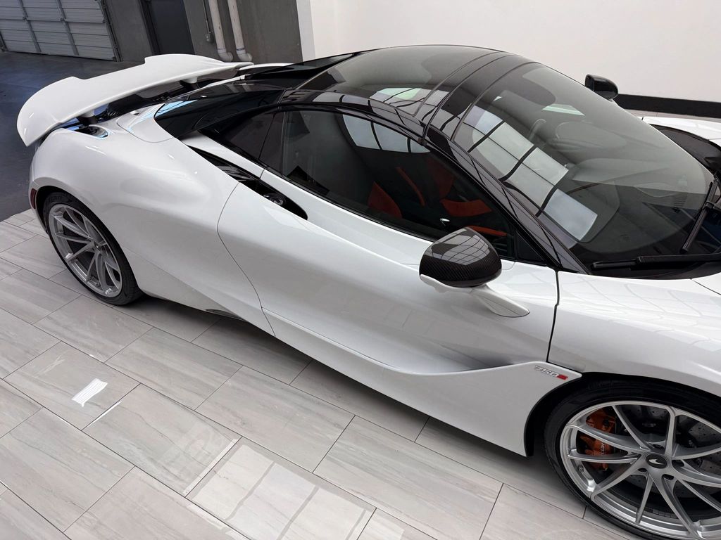 2024 McLaren 750S