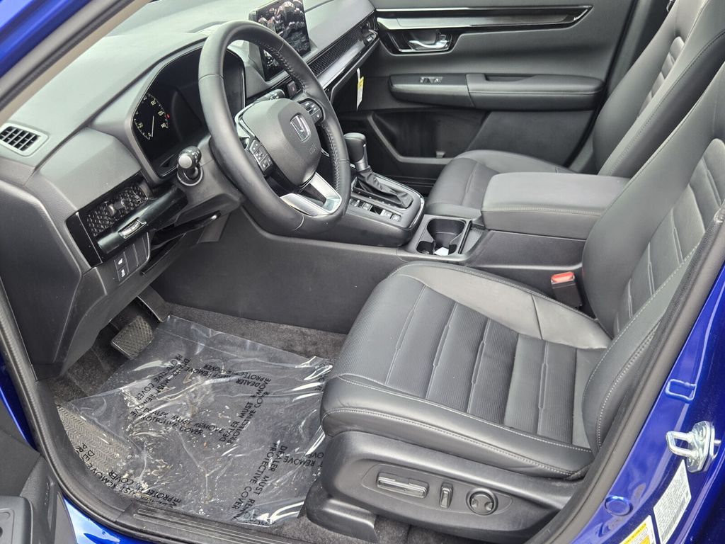2025 Honda CR-V - $32,998