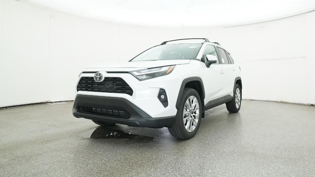 Thumbnail: 2025 Toyota RAV4 - 28