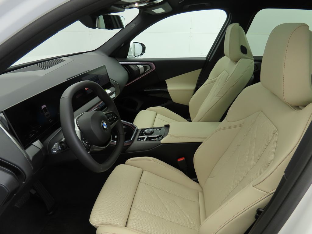 Thumbnail: 2026 BMW X3 - 18