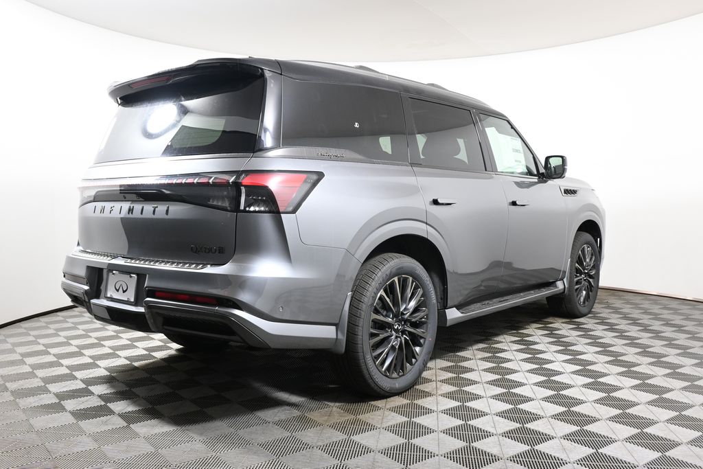Thumbnail: 2026 INFINITI QX80 - 7
