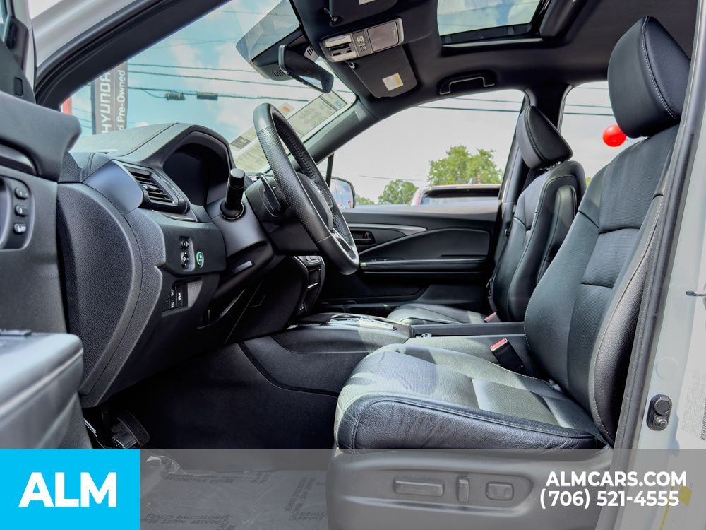 Used 2023 Platinum White Pearl Honda EX-L image 12