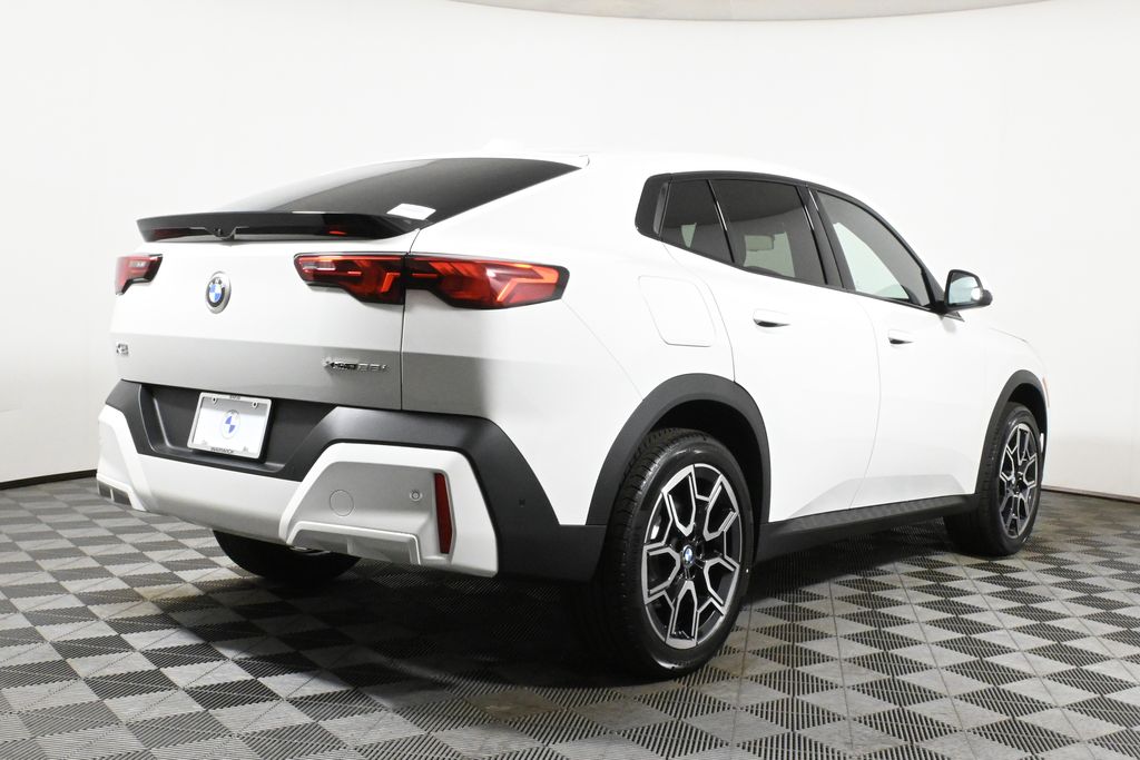 2025 BMW X2 xDrive28i 7