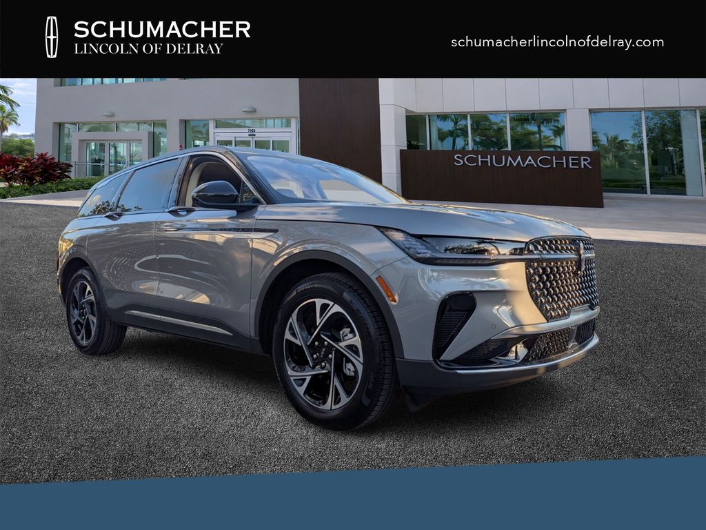 new 2025 Lincoln Nautilus car, priced at $55,728