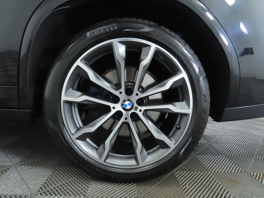 Thumbnail: 2019 BMW X4 - 32