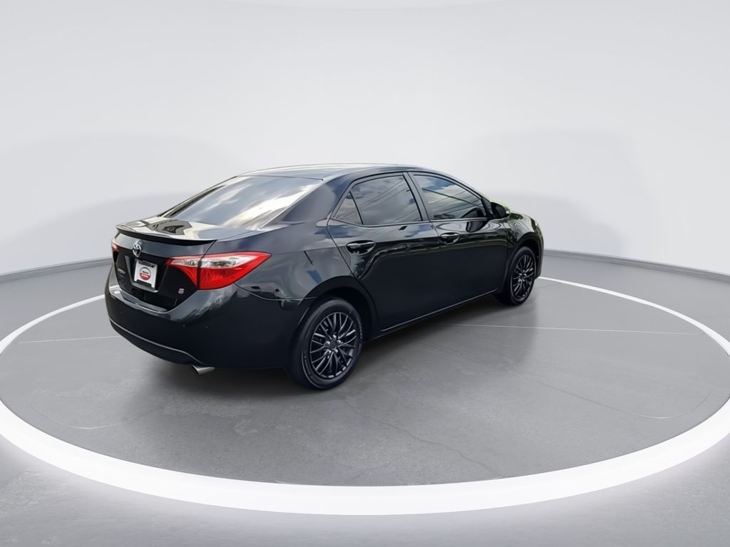2014 Toyota Corolla S 8