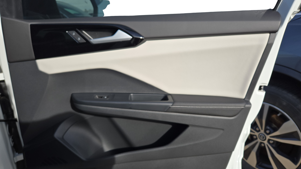 2026 Volkswagen Taos