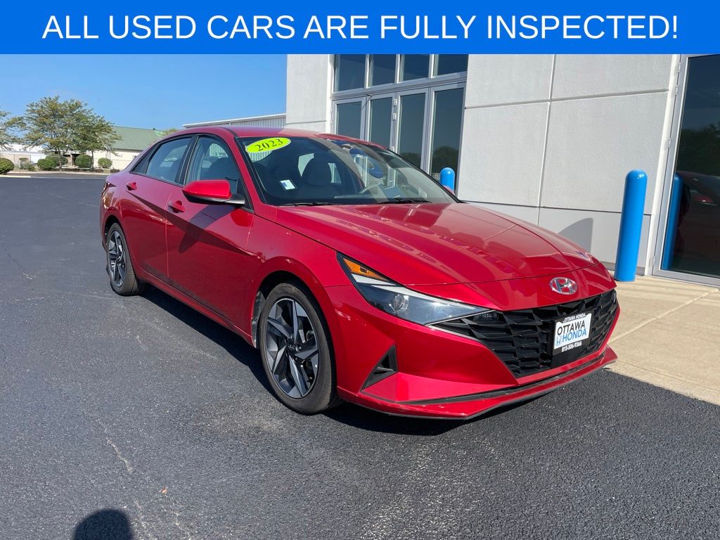 Calypso Red 2023 Hyundai Elantra Sedan Front-Wheel Drive Continuously Variable Transmission