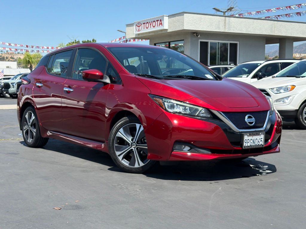 Red (Scarlet Ember) 2022 Nissan LEAF SV FWD Hatchback Front-Wheel Drive Automatic