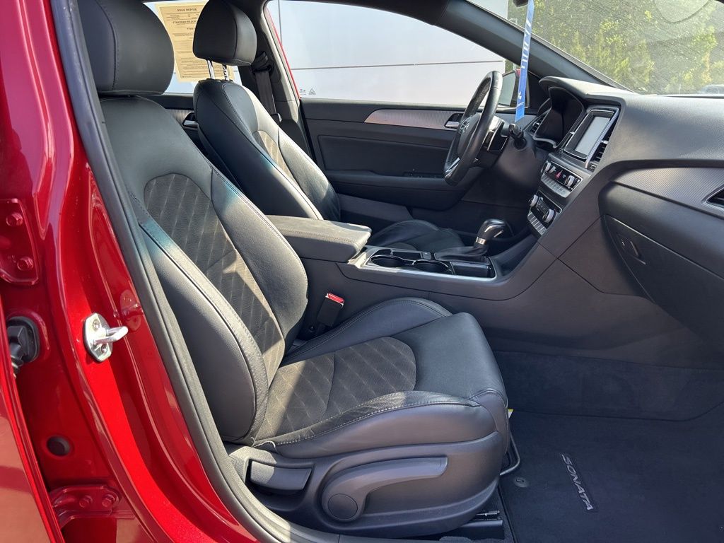 2018 Hyundai SONATA Sport