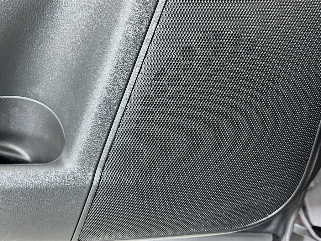 Thumbnail: 2023 INFINITI QX80 - 19