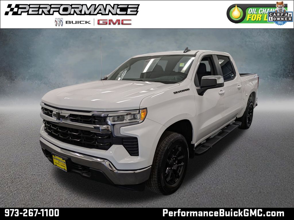 Summit White 2024 Chevrolet Silverado 1500 LT Crew Cab 4WD Pickup Truck Four-Wheel Drive 8-Speed Automatic