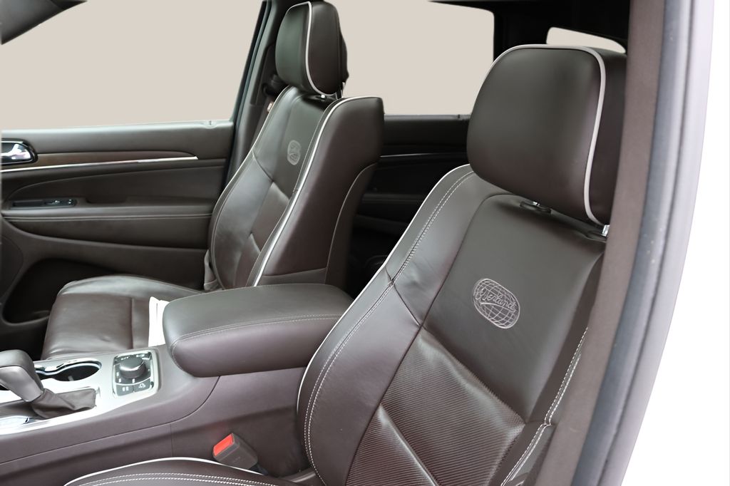 Used Car 2019 Jeep Grand Cherokee  Overland For Sale Under $25,000 In Austin, Texas