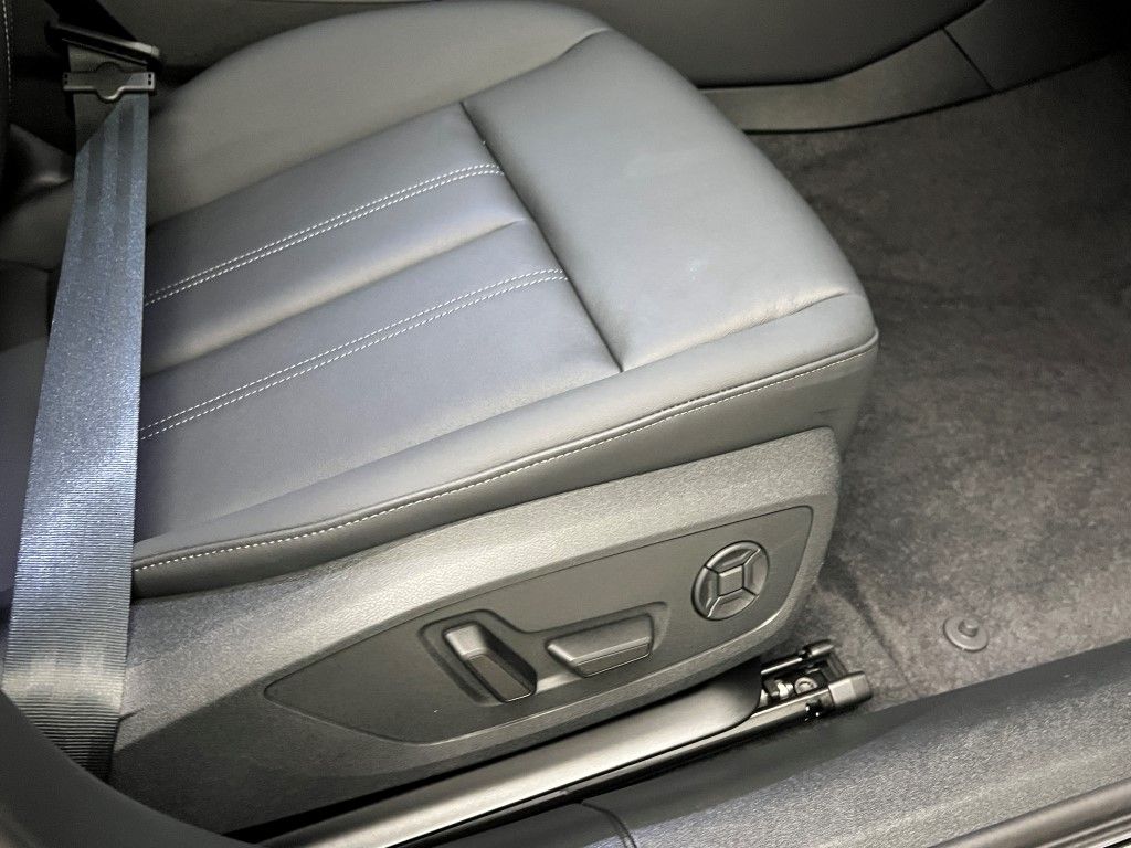 Thumbnail: 2025 Audi A5 - 15