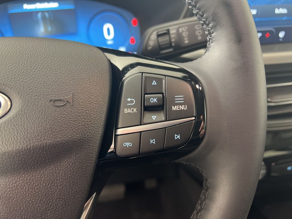 Used 2023 White Ford Active image 19