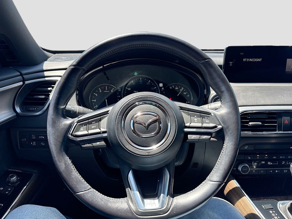 Used 2023 White Mazda Signature image 11