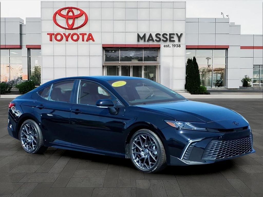 Midnight Black Metallic 2025 Toyota Camry SE FWD Sedan Front-Wheel Drive Continuously Variable Transmission