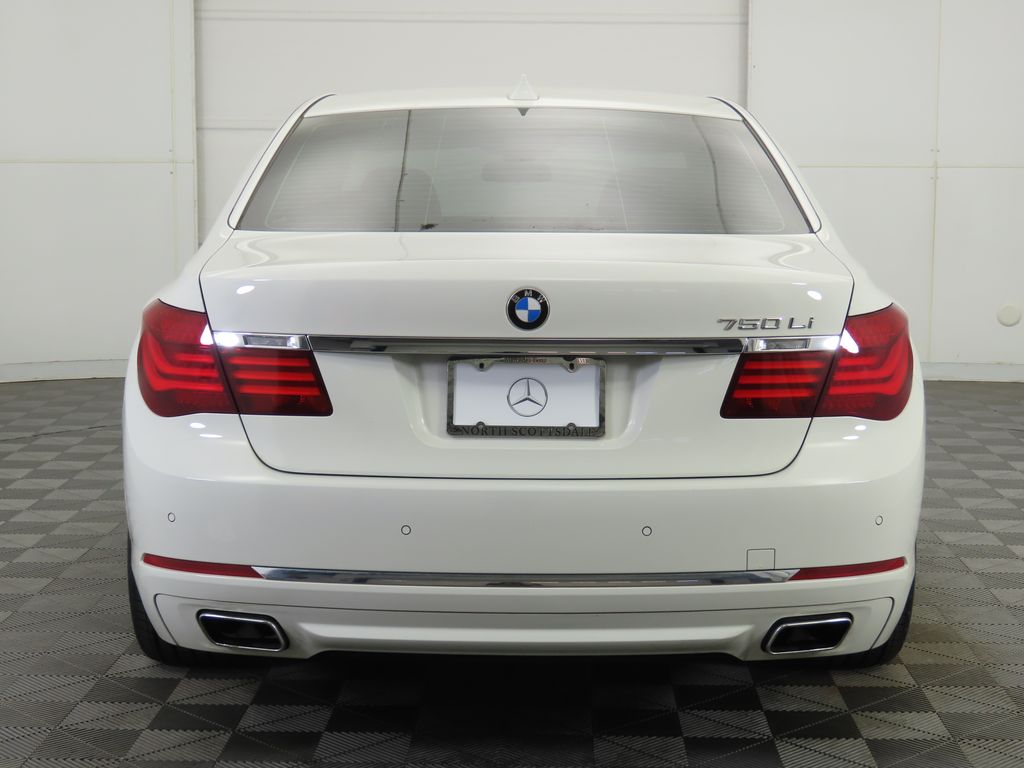 Thumbnail: 2014 BMW 7 Series - 6