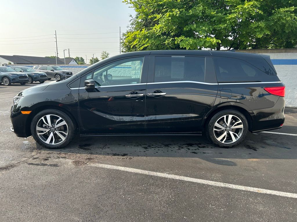2024 Honda Odyssey Touring 2